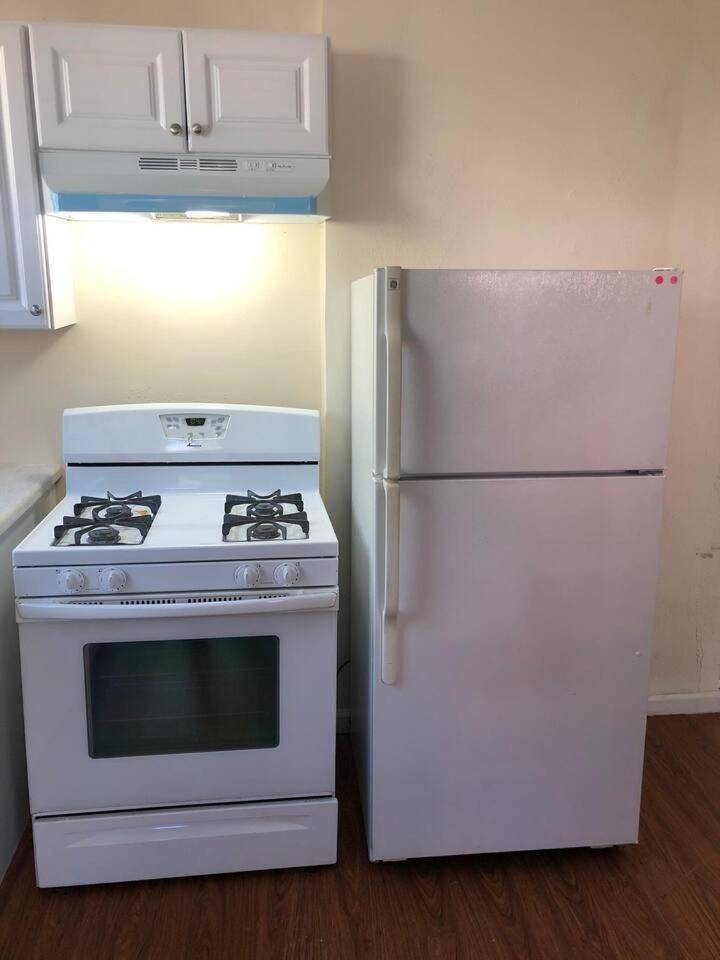 Spacious And Private Apartment With 3 Bedrooms And 1 Bathroom Near Newark International Airport Ewr And New York City Zewnętrze zdjęcie